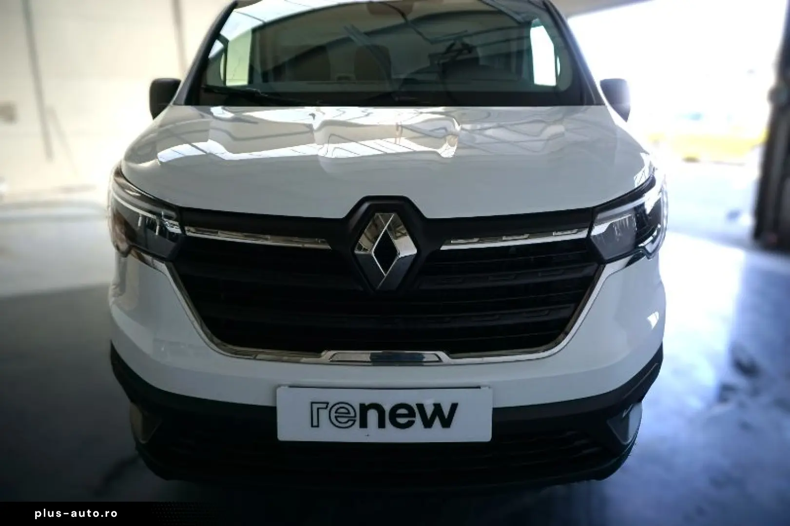 RENAULT TRAFIC 2.0 Blue dCi 110CP L1 Life