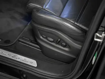 PORSCHE Cayenne Coupe Platinum Edition Burmester HeadUp