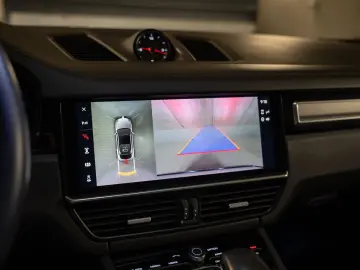 PORSCHE Cayenne Coupe Platinum Edition Burmester HeadUp