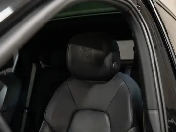 PORSCHE Cayenne Coupe Platinum Edition Burmester HeadUp