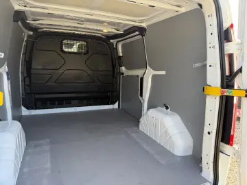 FORD TRANSIT CUSTOM  L1-H1  12 luni garantie