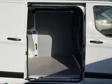 FORD TRANSIT CUSTOM  L1-H1  12 luni garantie