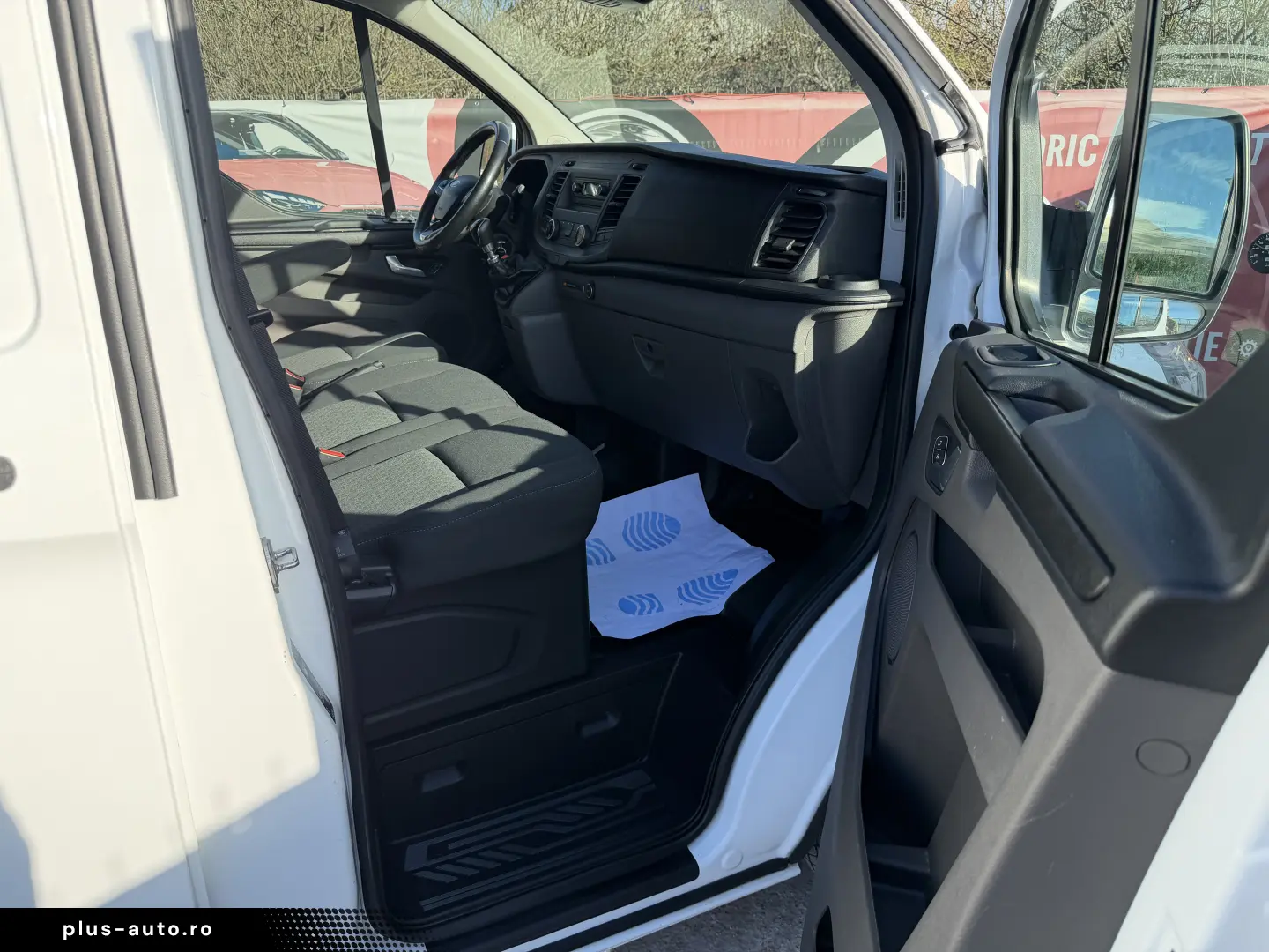 FORD TRANSIT CUSTOM  L1-H1  12 luni garantie