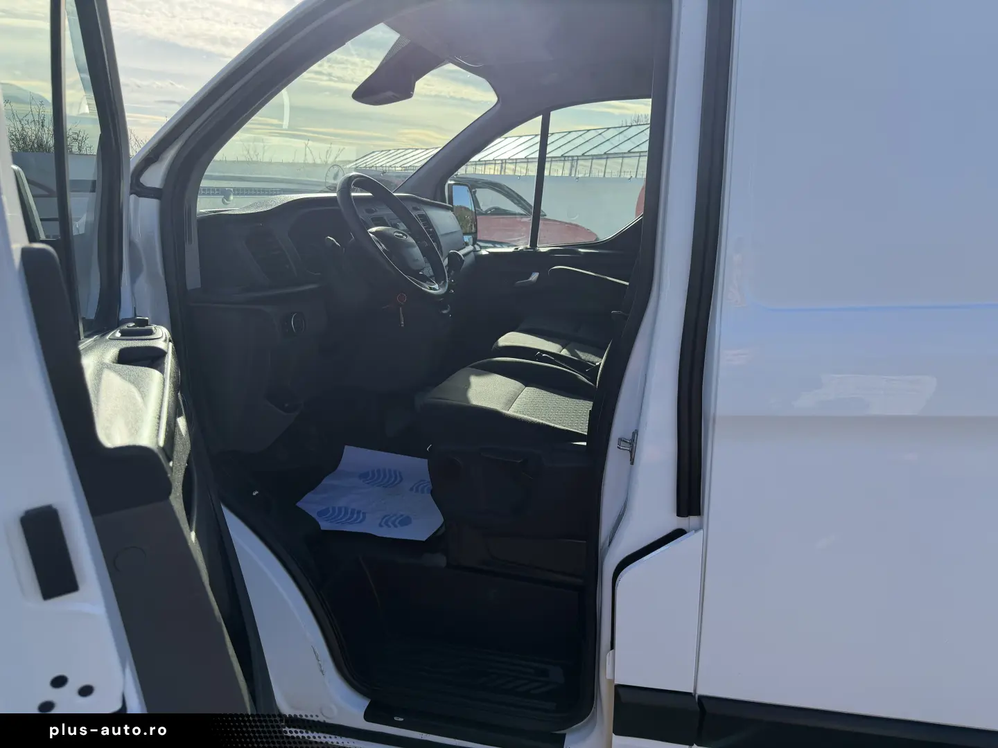 FORD TRANSIT CUSTOM  L1-H1  12 luni garantie