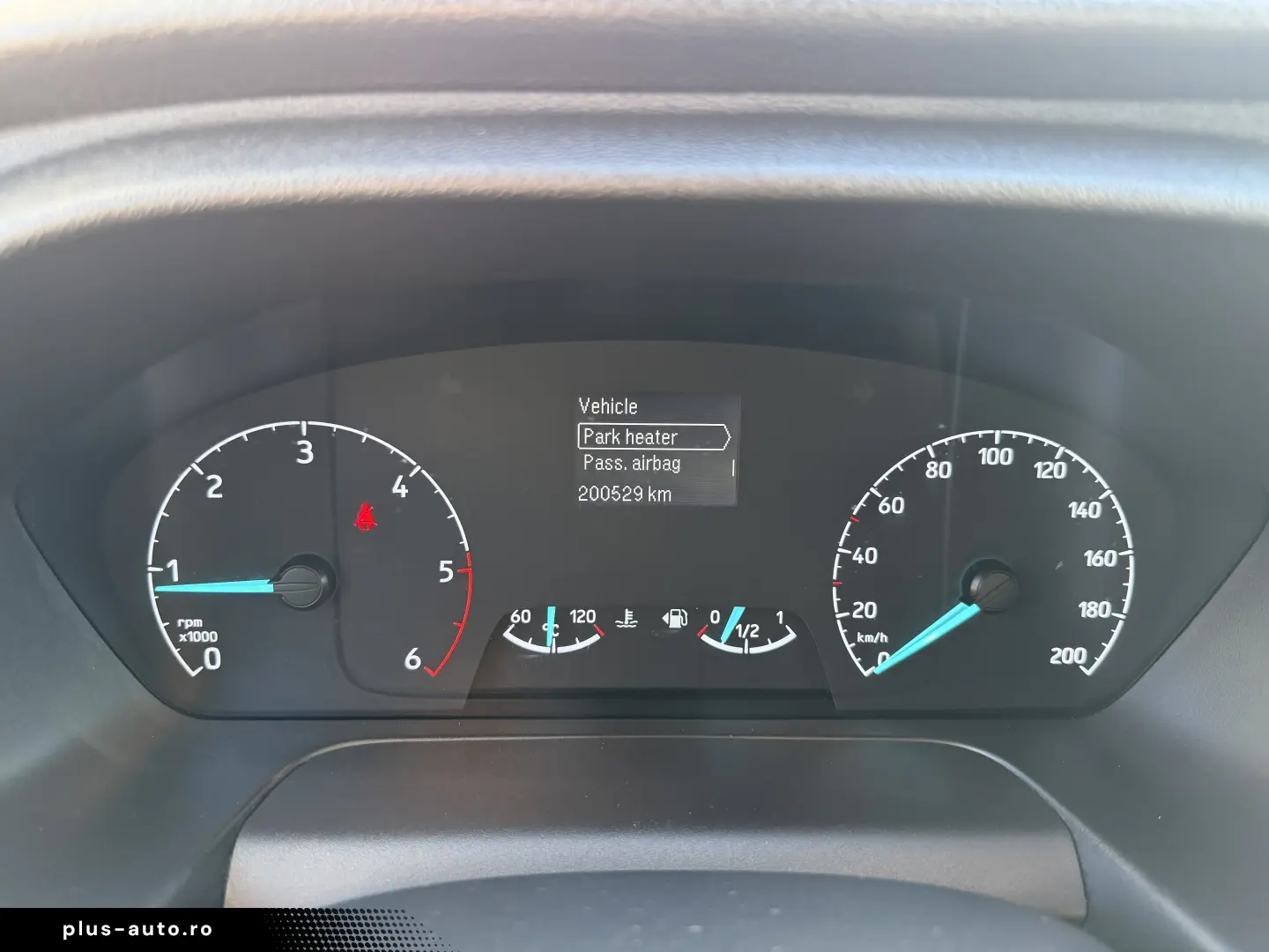 FORD TRANSIT CUSTOM  L1-H1  12 luni garantie