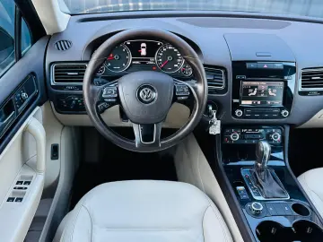 VOLKSWAGEN TOUAREG   FAB 11.2013   3.0 DIESEL 204CP   4X4