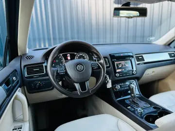 VOLKSWAGEN TOUAREG   FAB 11.2013   3.0 DIESEL 204CP   4X4