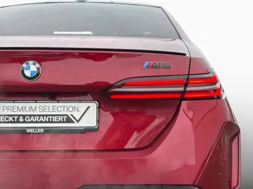 BMW M5 M Driver's Package 360  ACC Pano AHK B&W