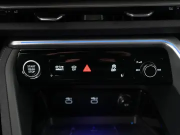 Audi Q5 2.0 e-hybrid Quattro  S-LiNE  MATRiX  360