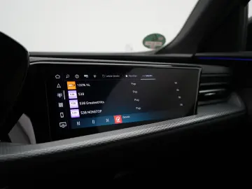 Audi Q5 2.0 e-hybrid Quattro  S-LiNE  MATRiX  360