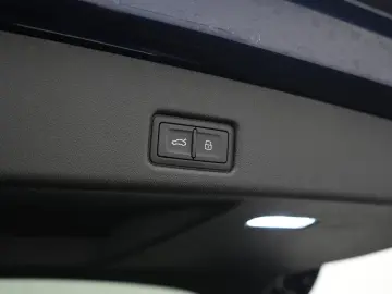 Audi Q5 2.0 e-hybrid Quattro  S-LiNE  MATRiX  360