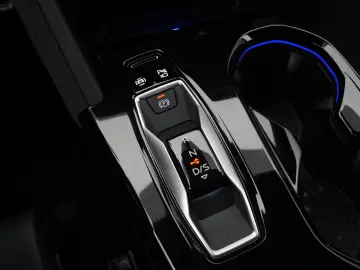 Audi Q5 2.0 e-hybrid Quattro  S-LiNE  MATRiX  360