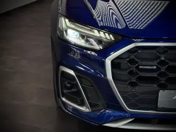 AUDI Q5 40 TDI QUATTRO S-LINE PANO 360 LED 1.HAND 19%