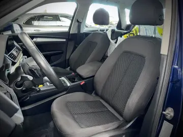 AUDI Q5 40 TDI QUATTRO S-LINE PANO 360 LED 1.HAND 19%