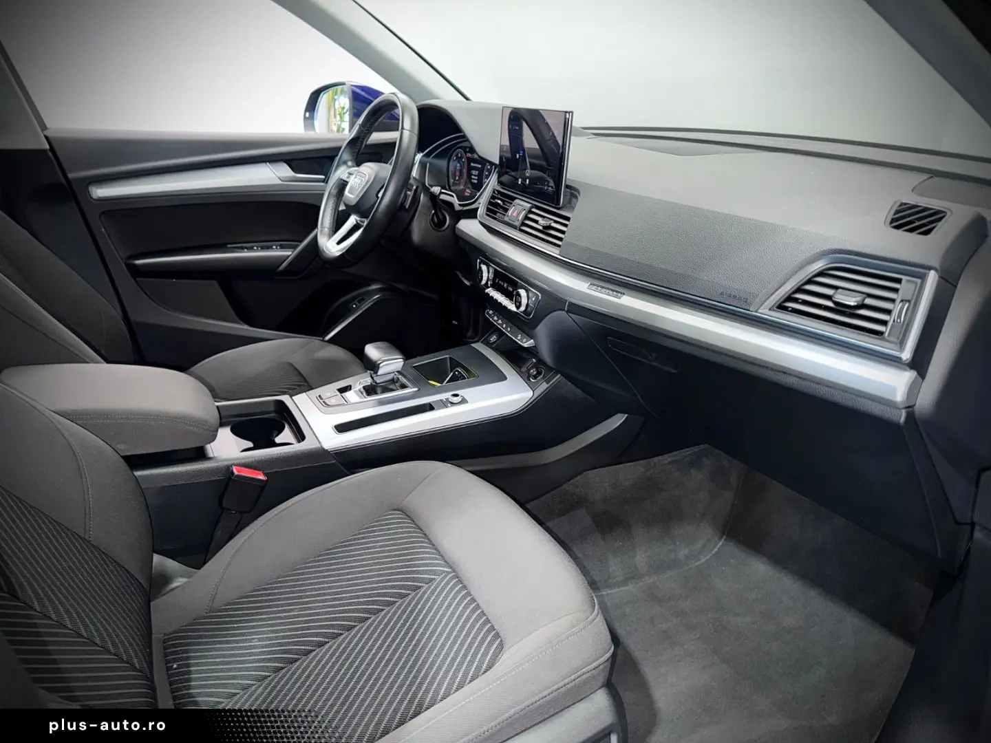 AUDI Q5 40 TDI QUATTRO S-LINE PANO 360 LED 1.HAND 19%