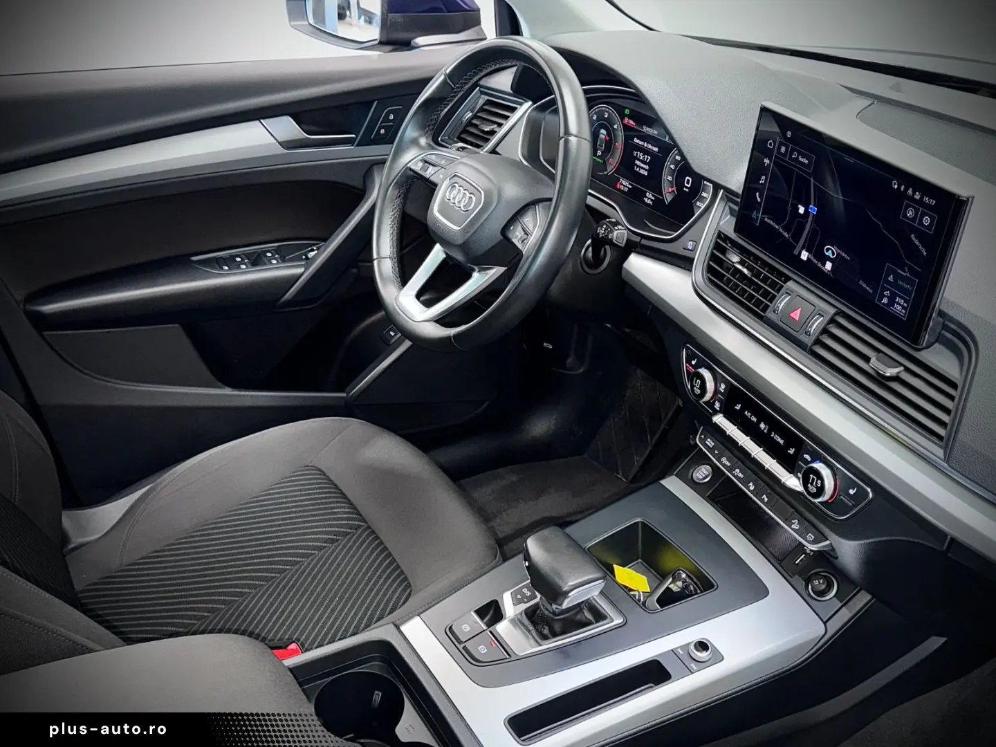 AUDI Q5 40 TDI QUATTRO S-LINE PANO 360 LED 1.HAND 19%