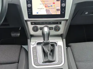 VW Passat B8 06.2019  Culoare Mokka Brown