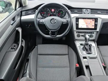 VW Passat B8 06.2019  Culoare Mokka Brown