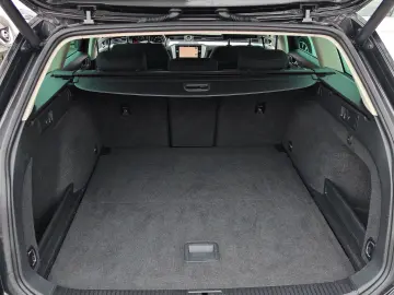 VW Passat B8 06.2019  Culoare Mokka Brown