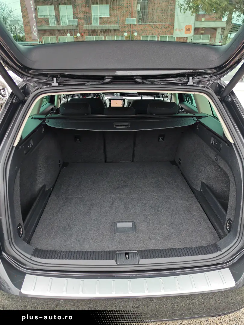 VW Passat B8 06.2019  Culoare Mokka Brown