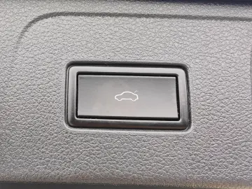 VW Passat B8 06.2019  Culoare Mokka Brown