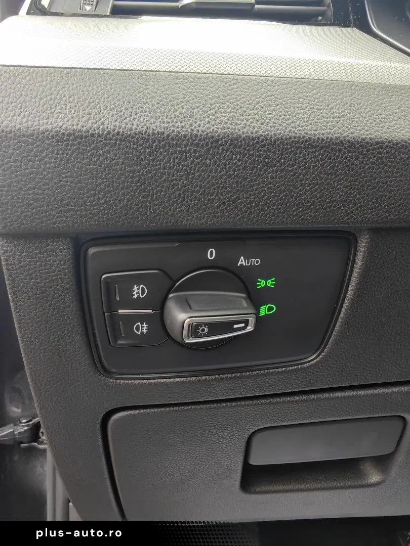 VW Passat B8 06.2019  Culoare Mokka Brown