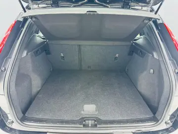 VOLVO Xc-40 2022 1.5i E6 Garantie 12 Luni Rate Avans 0 Doar