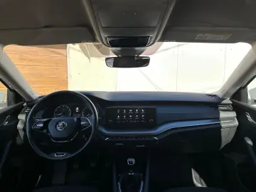 Skoda Octavia 1.5TSI LED Sc.Incalzite Garantie Finantare