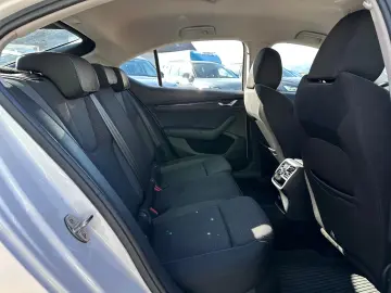 Skoda Octavia 1.5TSI LED Sc.Incalzite Garantie Finantare