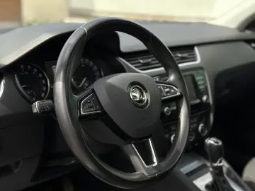 Skoda Octavia 2.0TDI 150CP DSG Panoramic Xenon Garantie Fina