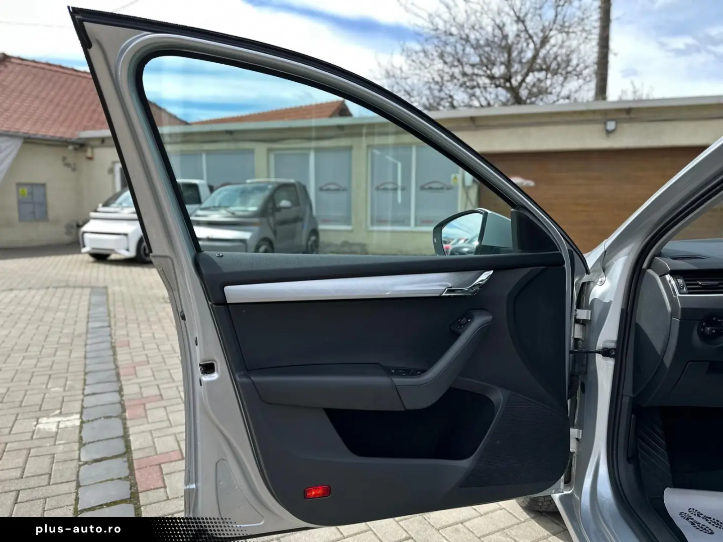 Skoda Octavia 2.0TDI 150CP DSG Panoramic Xenon Garantie Fina