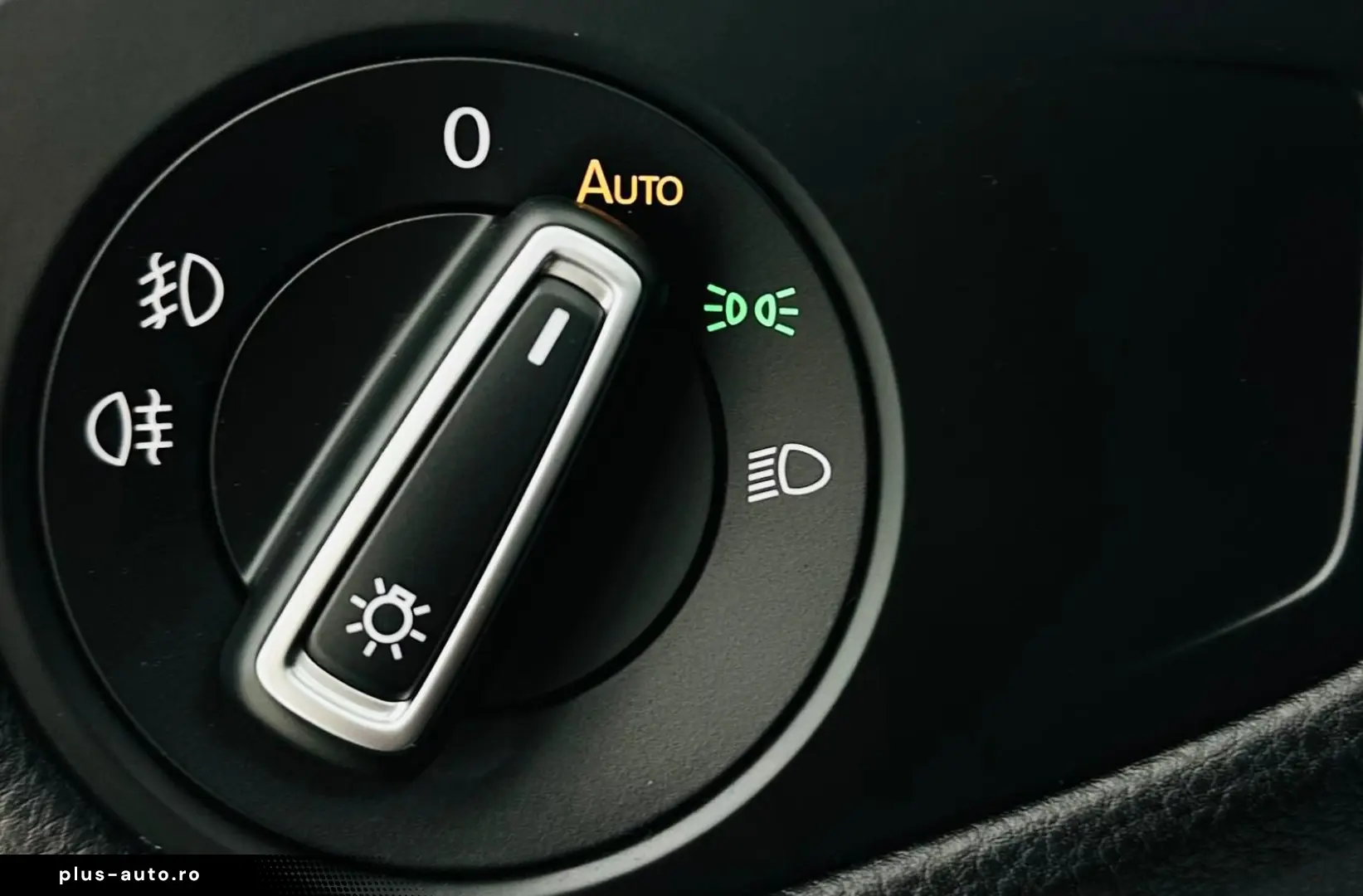 VOLKSWAGEN GOLF 2018 1.6D E6 Garantie 12 Luni Rate Avans 0 D