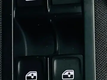 VOLKSWAGEN GOLF 2018 1.6D E6 Garantie 12 Luni Rate Avans 0 D