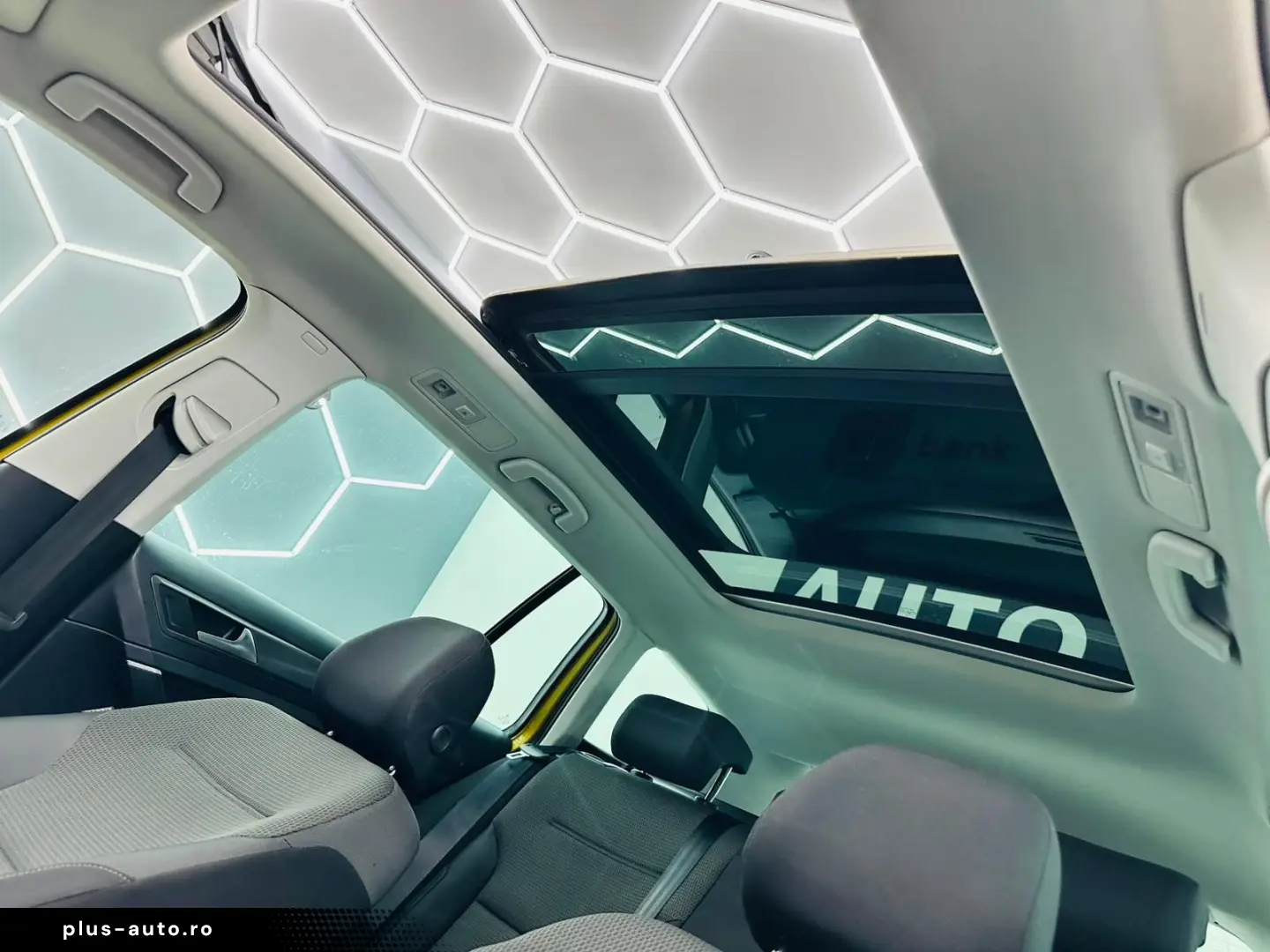 VOLKSWAGEN GOLF 2018 1.6D E6 Garantie 12 Luni Rate Avans 0 D