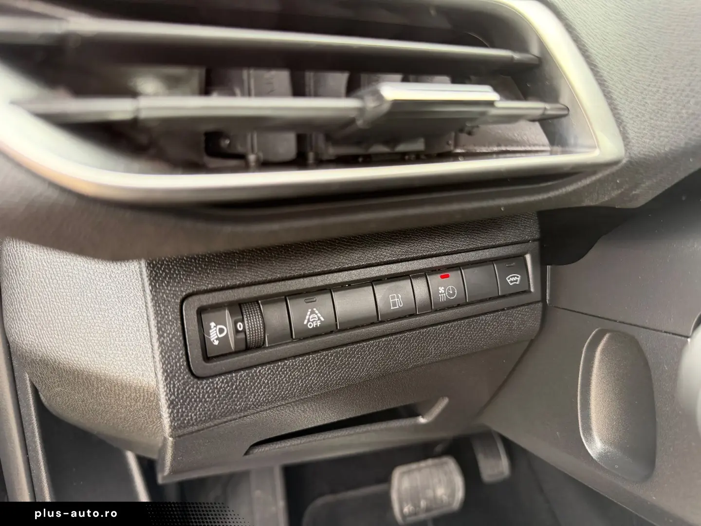 Peugeot 3008 Gen-Ii-2016