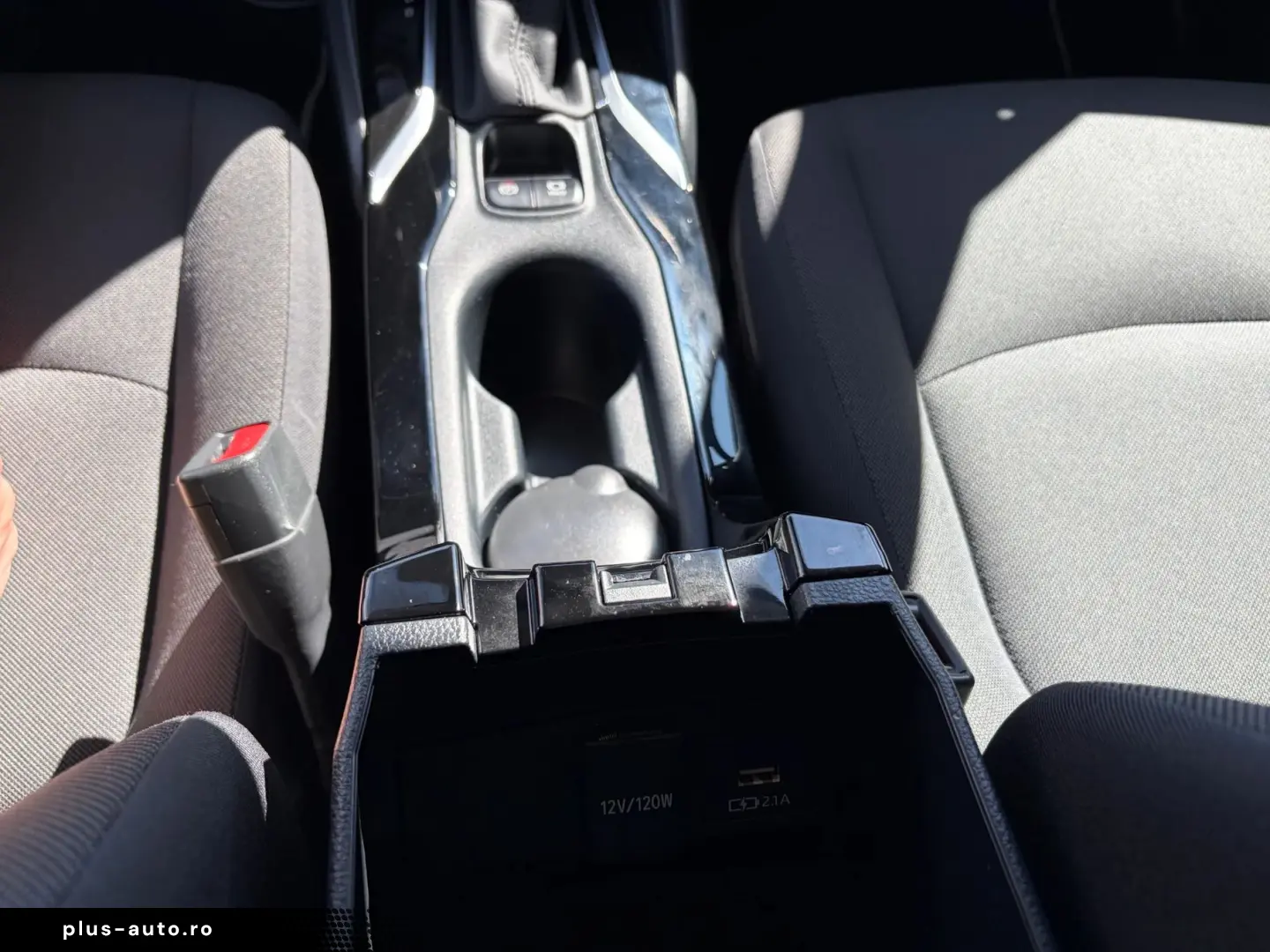 Toyota Corolla Sedan Business - Car No 25