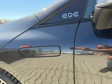 Mercedes-Benz Eqe