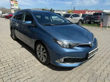 Toyota Auris Touring Sports Business