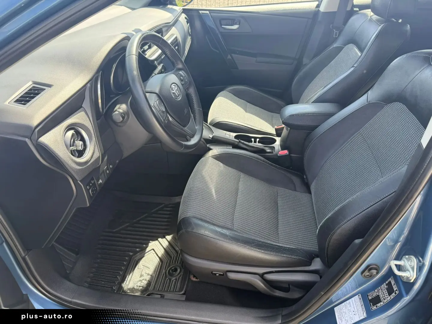 Toyota Auris Touring Sports Business