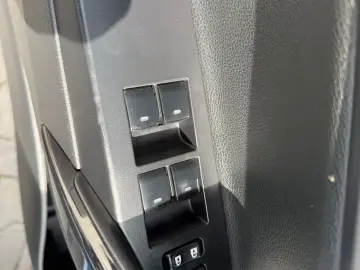 Toyota Auris Touring Sports Business