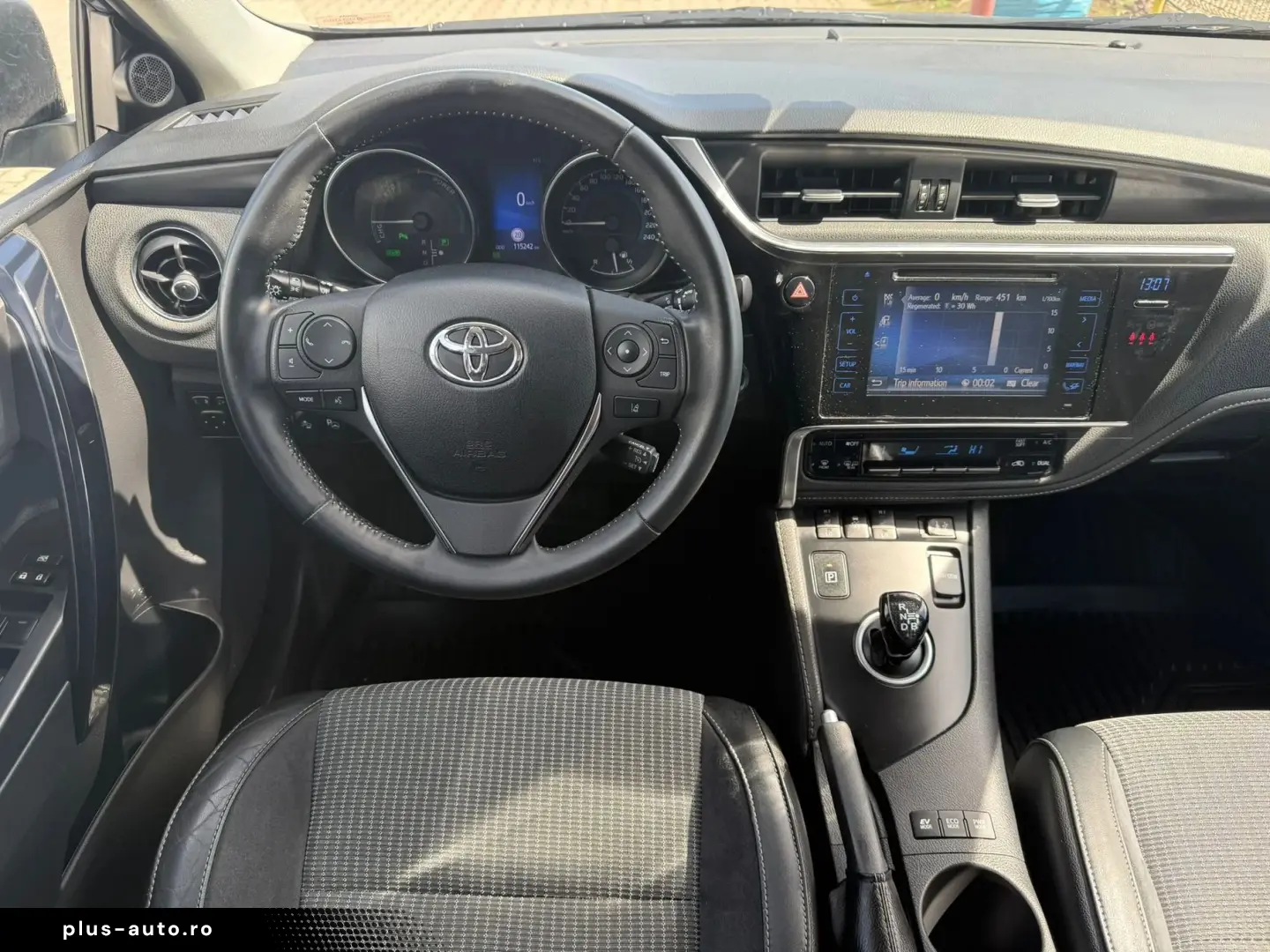 Toyota Auris Touring Sports Business