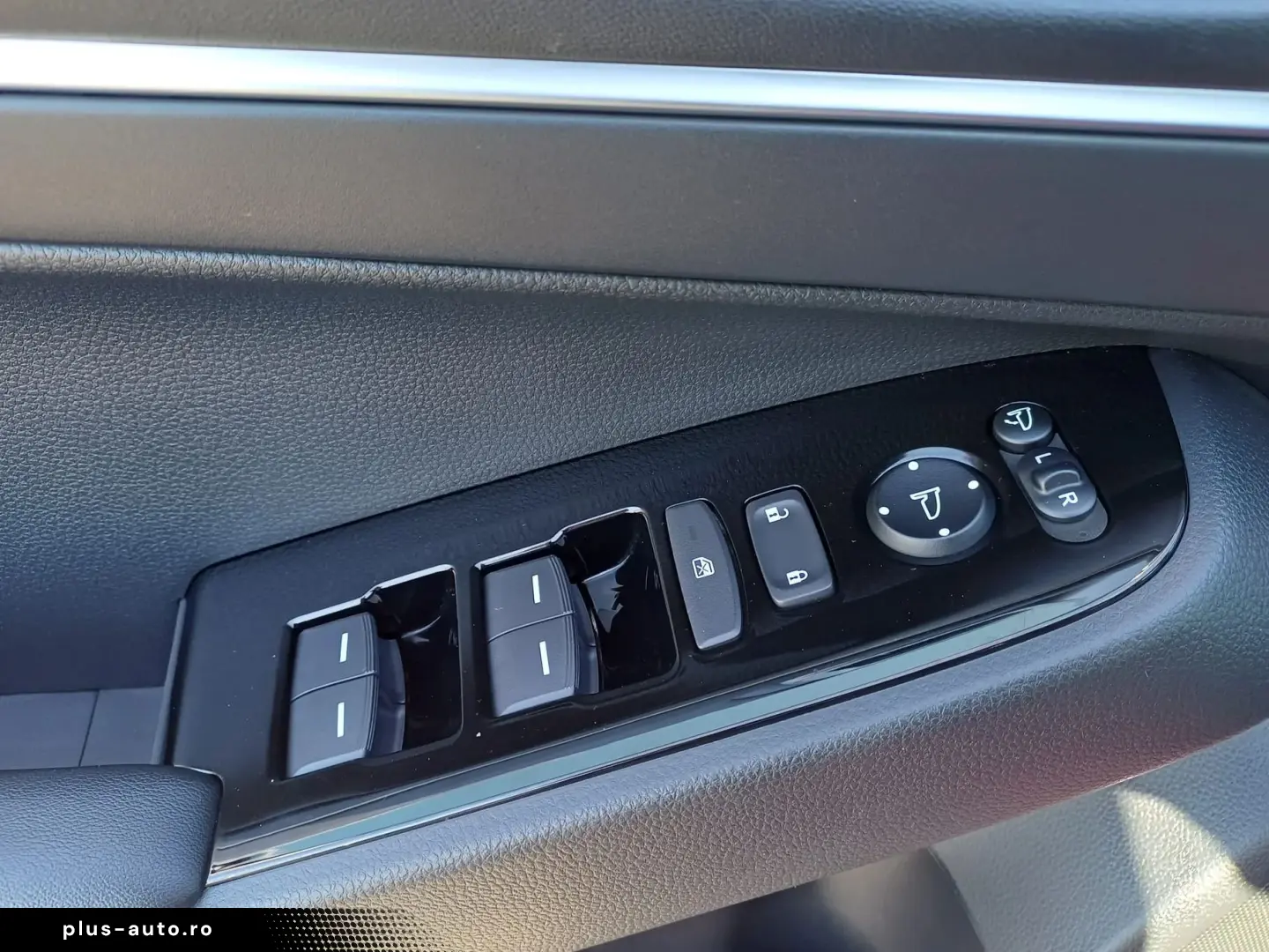 Honda HR-V 1.5 Hybrid e HEV - 130 CP - CVT Sport