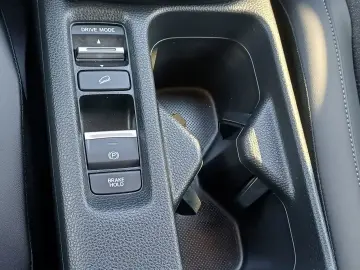 Honda HR-V 1.5 Hybrid e HEV - 130 CP - CVT Sport