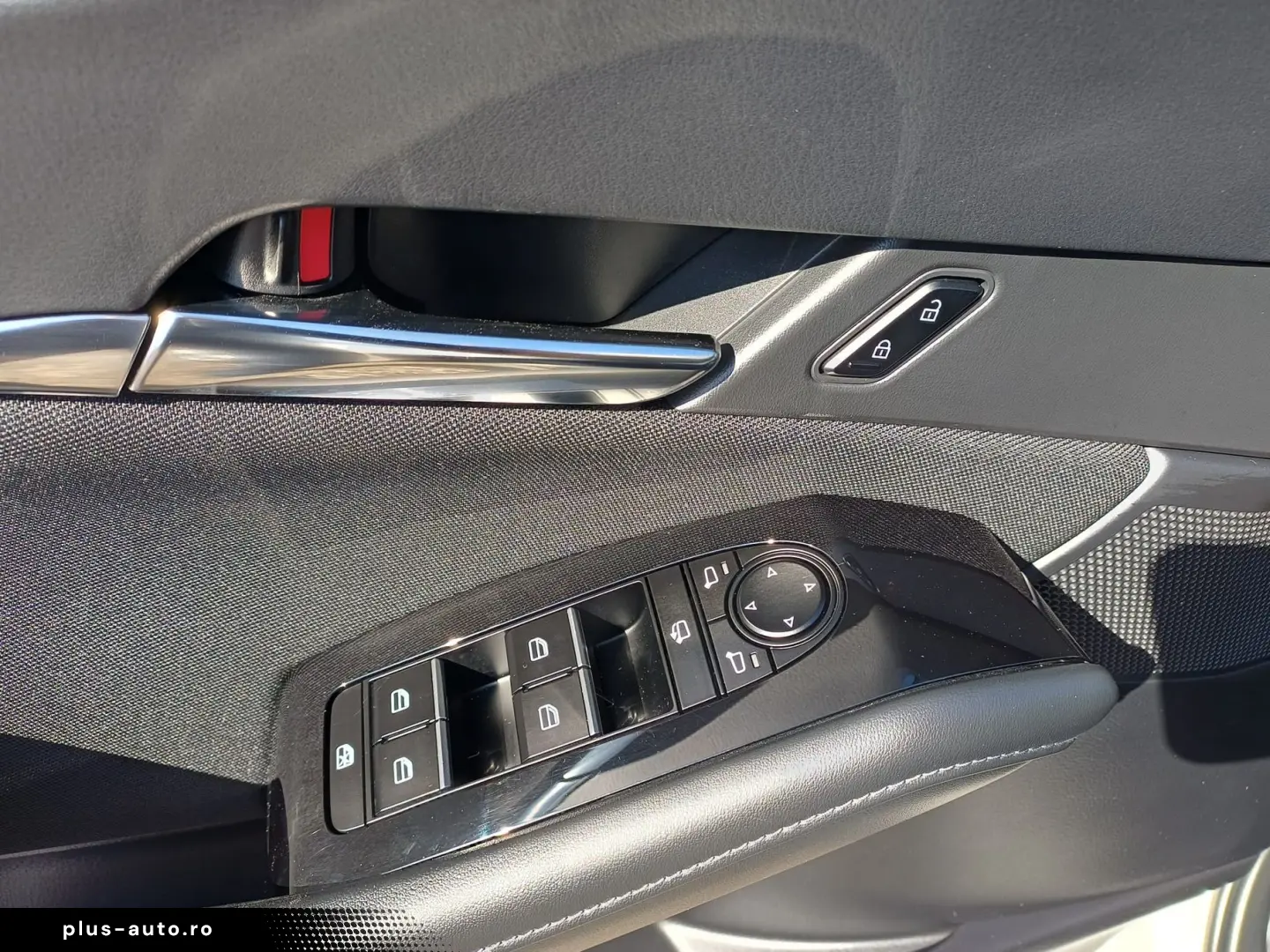 Mazda CX-30 2.5 Skyactiv-G140 MHEV Center-Line - 140 CP