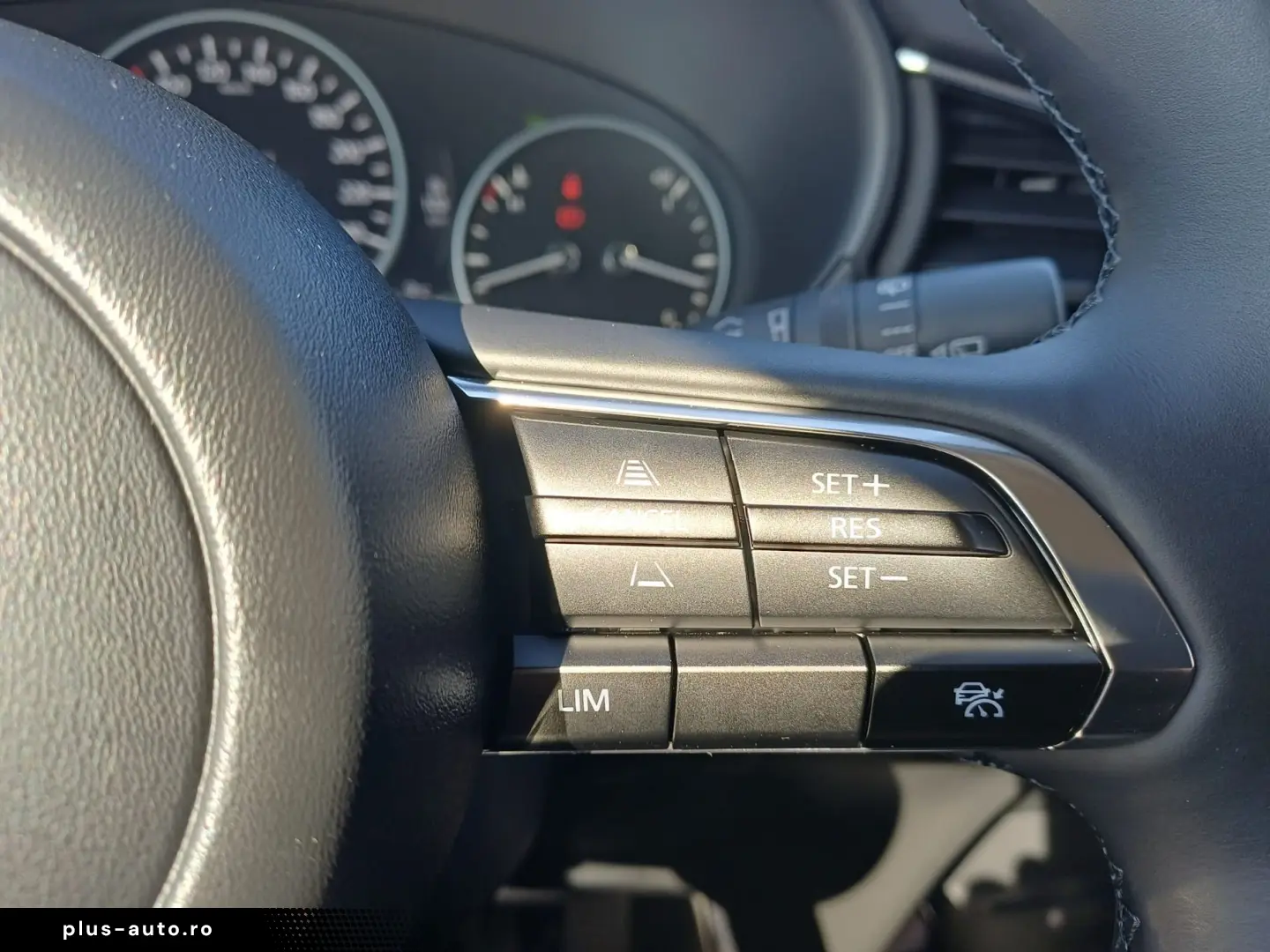 Mazda CX-30 2.5 Skyactiv-G140 MHEV Center-Line - 140 CP