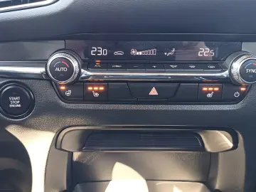 Mazda CX-30 2.5 Skyactiv-G140 MHEV Center-Line - 140 CP