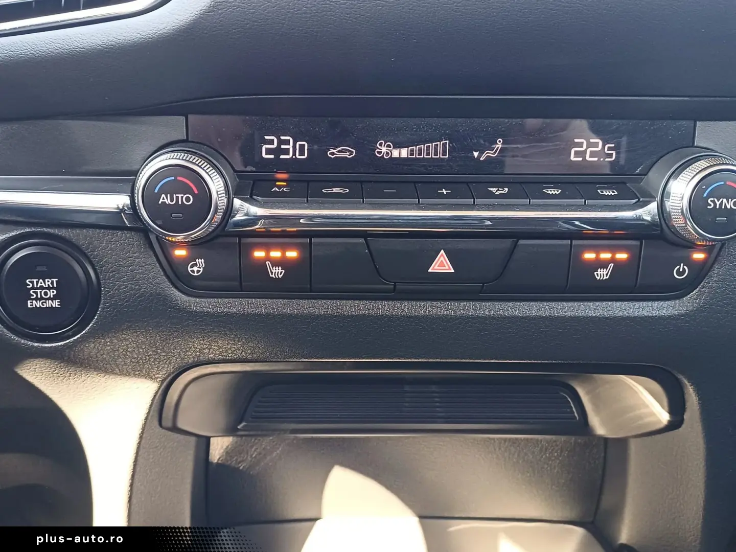 Mazda CX-30 2.5 Skyactiv-G140 MHEV Center-Line - 140 CP