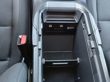 Mazda CX-30 2.5 Skyactiv-G140 MHEV Center-Line - 140 CP