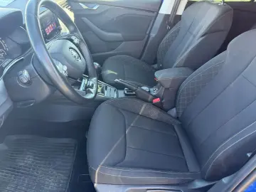 Skoda Kamiq 1.0 TSI MT - ACTIVE