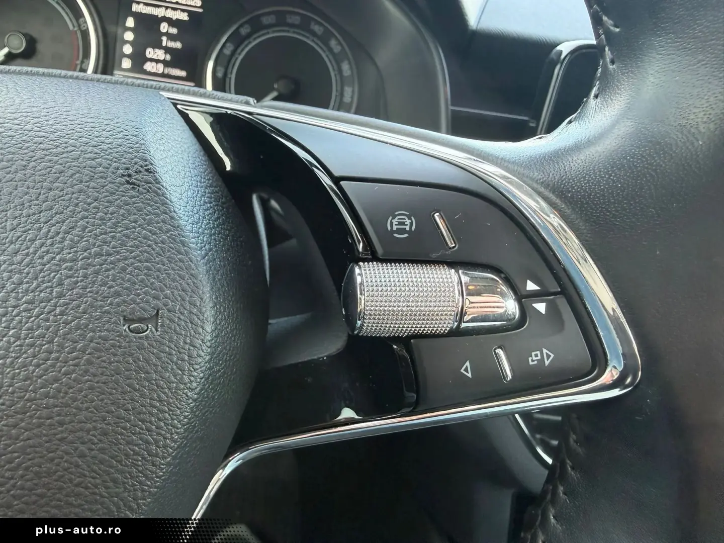 Skoda Kamiq 1.0 TSI MT - ACTIVE